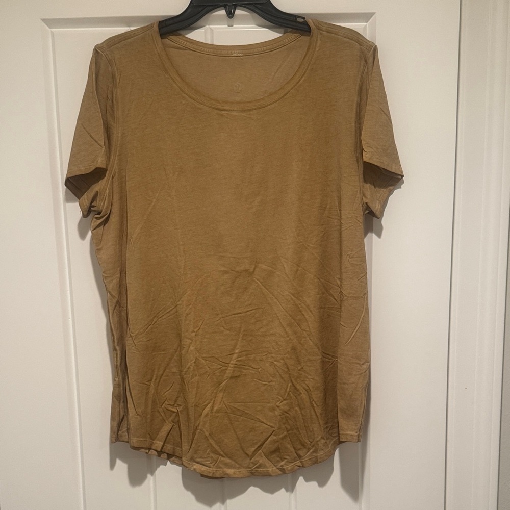Lululemon love tee